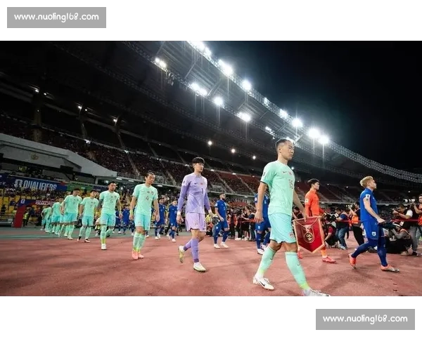 媒体对比苏超与国足：是警示还是伤害？